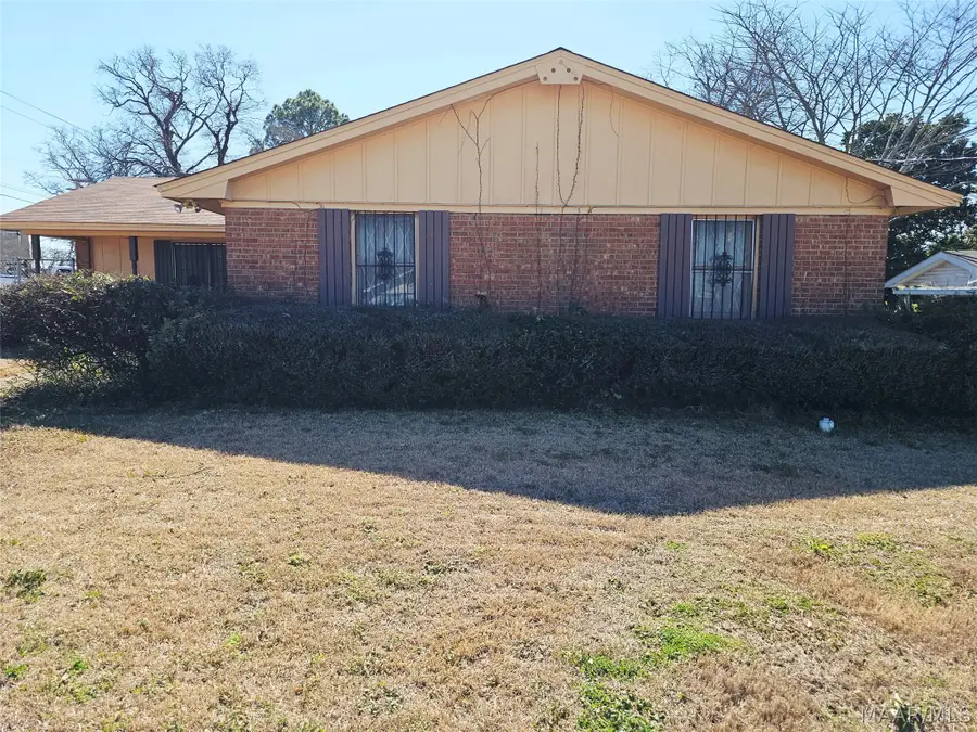 1058 Pelham Street, Montgomery, AL 36104 - #3