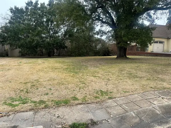 2516 Jamestown Lane, Montgomery, AL 36111