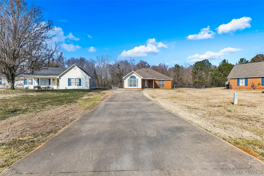 135 Cardinal Court, Wetumpka, AL 36092 - #3