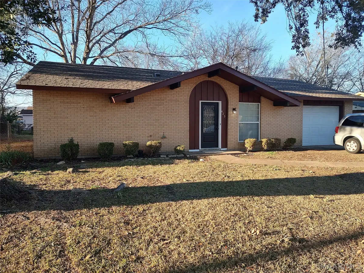 423 Daman Drive, Montgomery, AL 36108 - #1