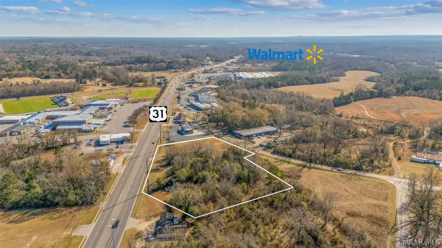 1209 7th Street S, Clanton, AL 35045 - #3