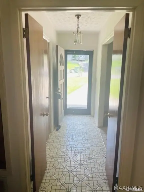 3041 Willow Lane Drive, Montgomery, AL 36109 - #3