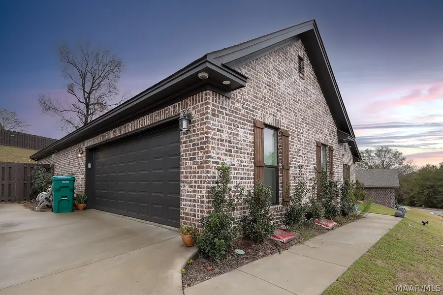 88 Elmore Trail, Millbrook, AL 36054 - #2