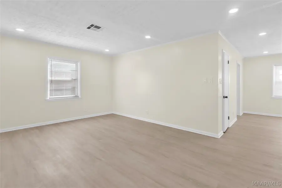 107 Kent Street, Montgomery, AL 36109 - #3