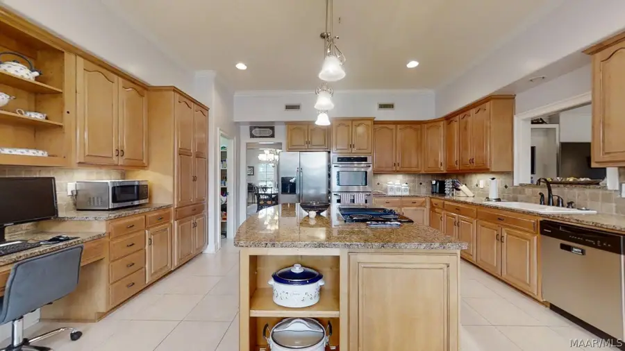 9249 Bridge Pointe, Montgomery, AL 36117 - #3