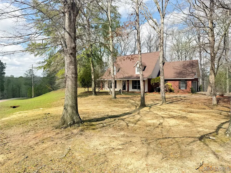 73 Reid Circle, Deatsville, AL 36022 - #2