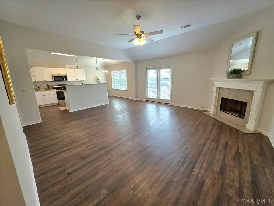 2405 Landing Loop, Deatsville, AL 36022 - #3