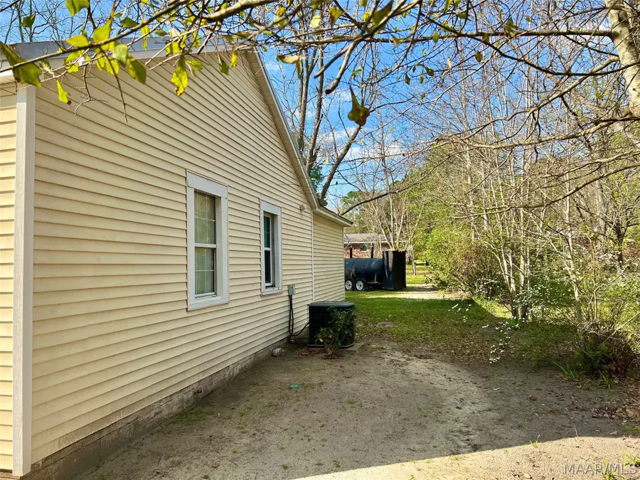 460 W Selma Street, Dothan, AL 36301 - #2