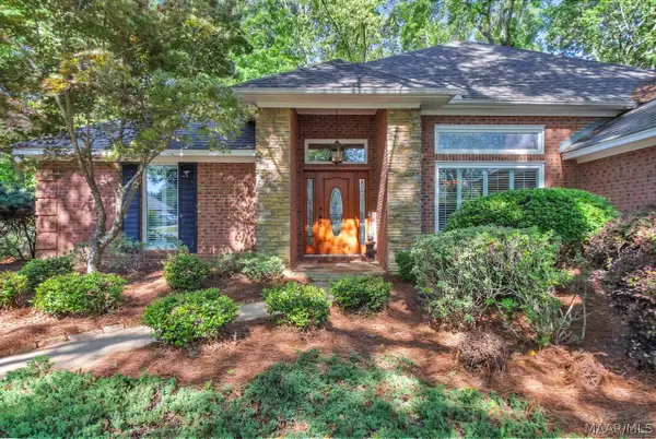 1605 Emerald Mountain Parkway, Wetumpka, AL 36093