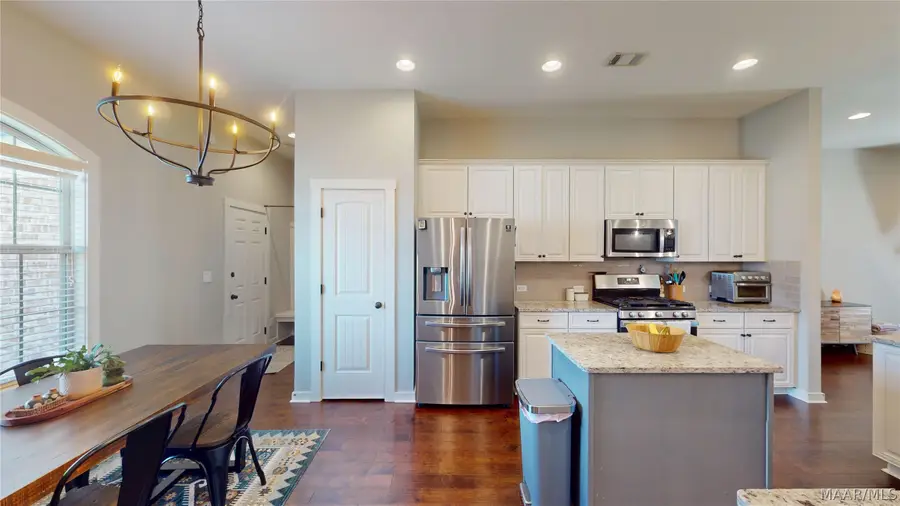 720 Hedgefield Way, Prattville, AL 36066 - #3