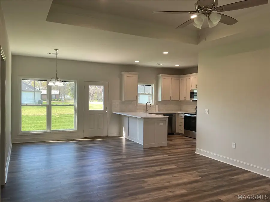 305 Davidson Street, Tallassee, AL 36078 - #3