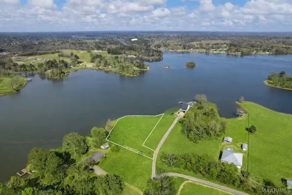 263 Blue Heron Point, Wetumpka, AL 36092