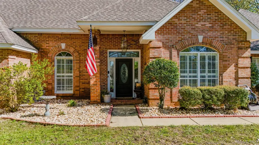 825 Fairwood Drive, Prattville, AL 36067 - #3