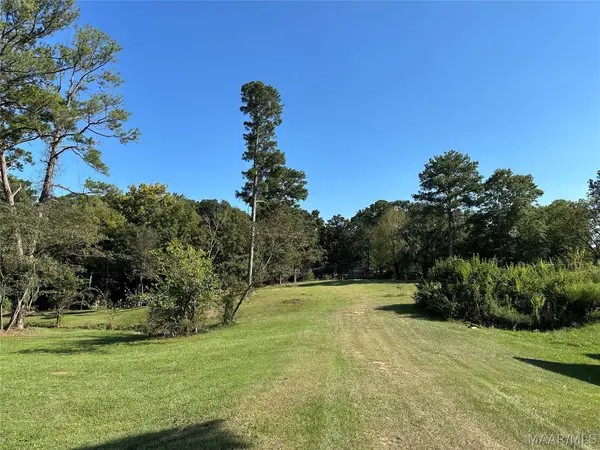 1124 Newton Street, Prattville, AL 36066