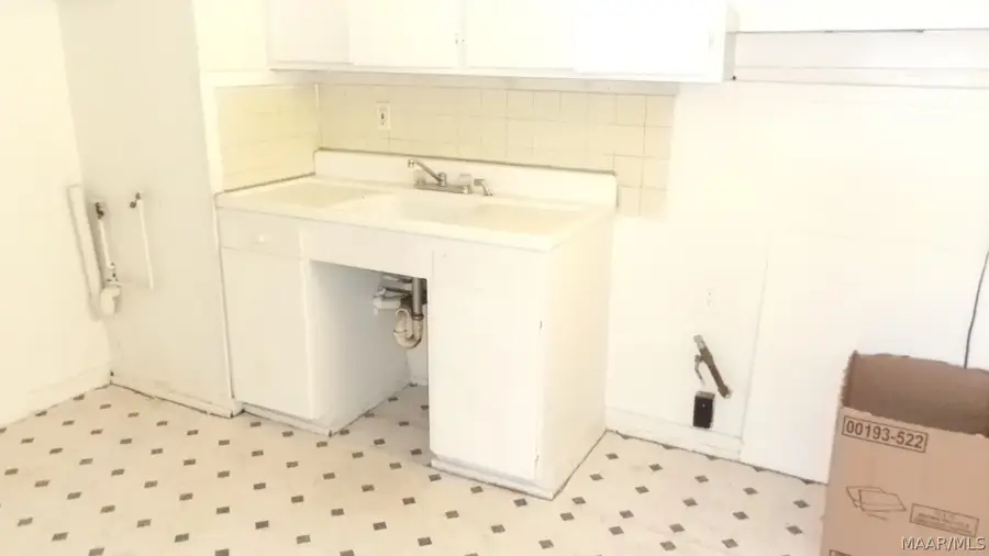 3804 Southmont Drive, Montgomery, AL 36105 - #2