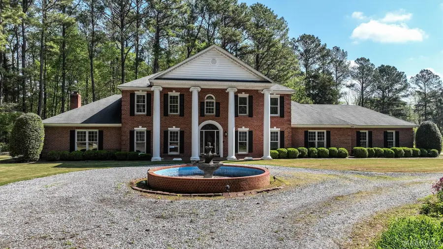 655 Horseshoe Curve, Pike Road, AL 36064 - #2