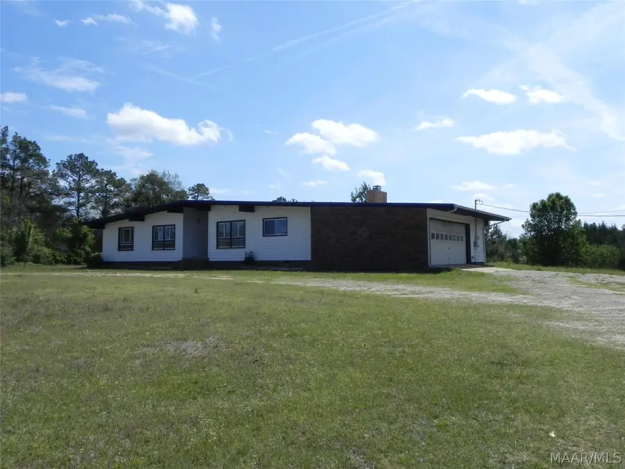 2889 Claud Road, Eclectic, AL 36024 - #3