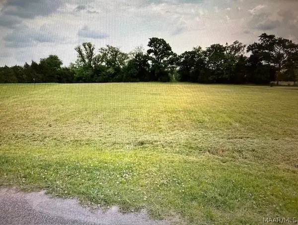 900 Kerington Lane, Pike Road, AL 36064