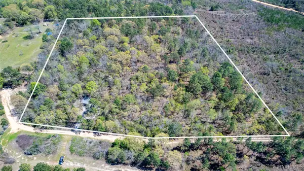 884 J-m Lane, Prattville, AL 36067