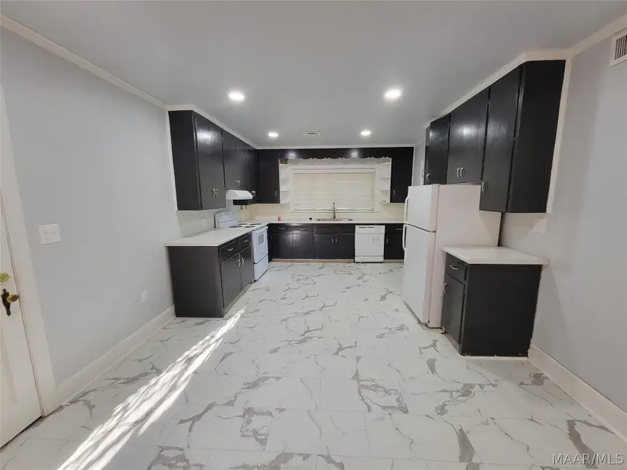 123 Brantwood Drive, Montgomery, AL 36109 - #2