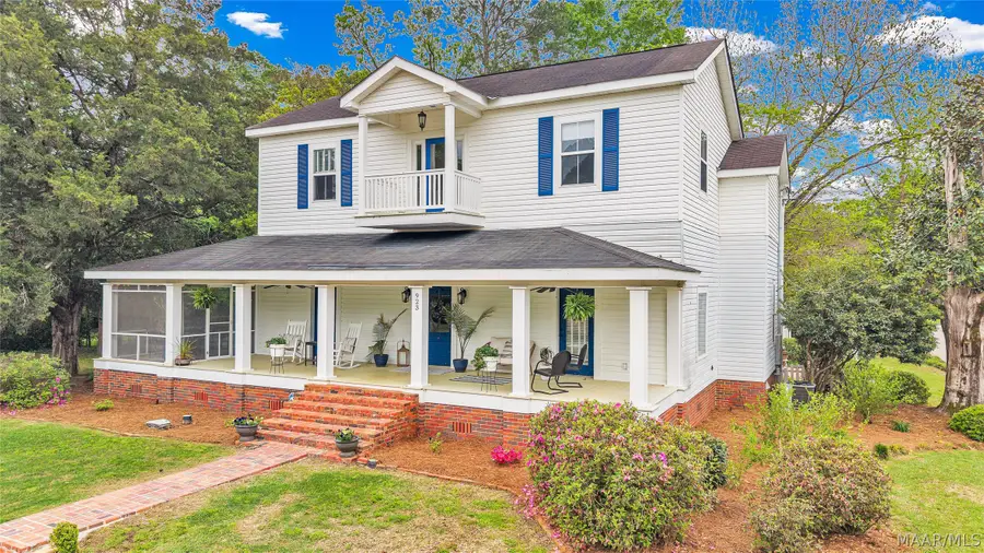 923 W Tuskeena Street, Wetumpka, AL 36092 - #2