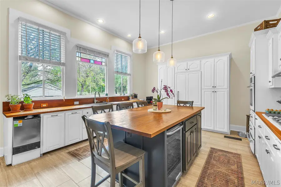 923 W Tuskeena Street, Wetumpka, AL 36092 - #3