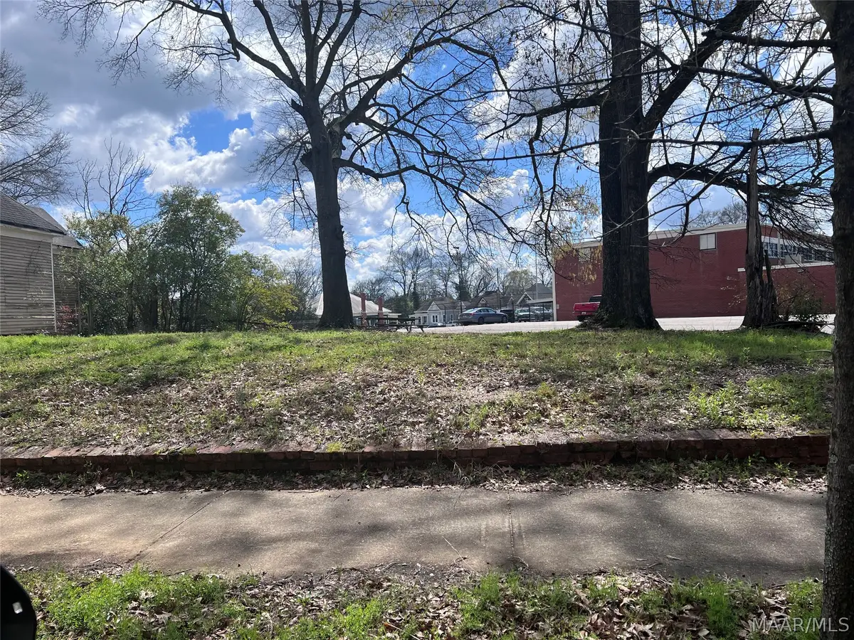 635 Clayton Street, Montgomery, AL 36104 - #1