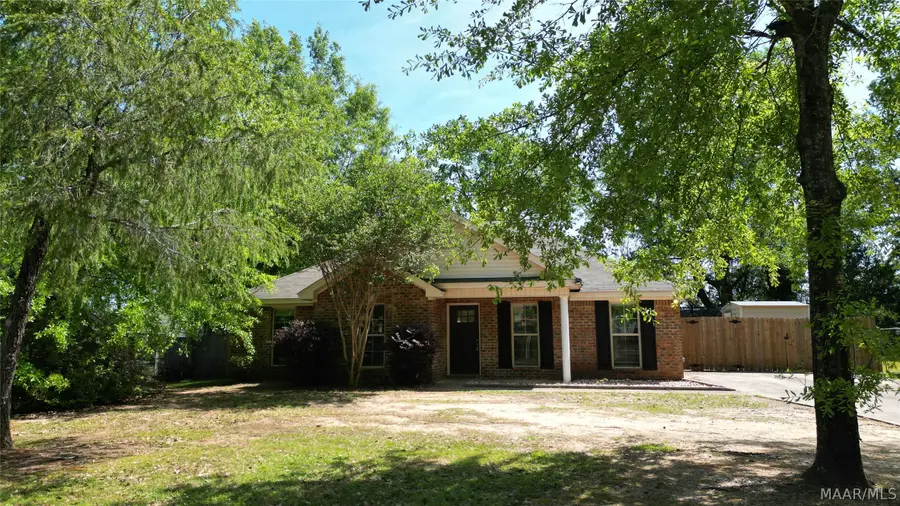 430 Catalpa Road, Millbrook, AL 36054 - #2