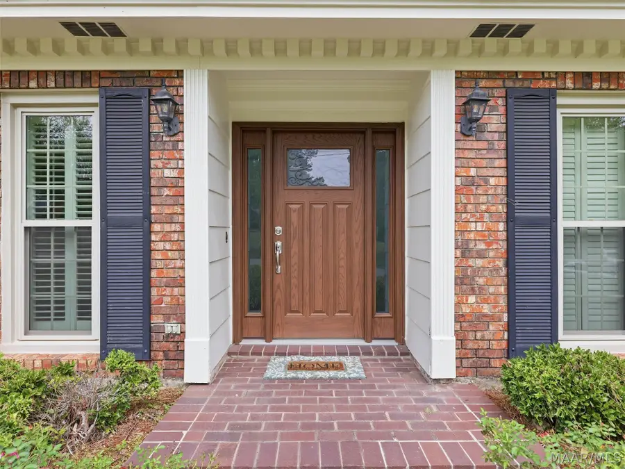 3621 Lancaster Lane, Montgomery, AL 36106 - #3