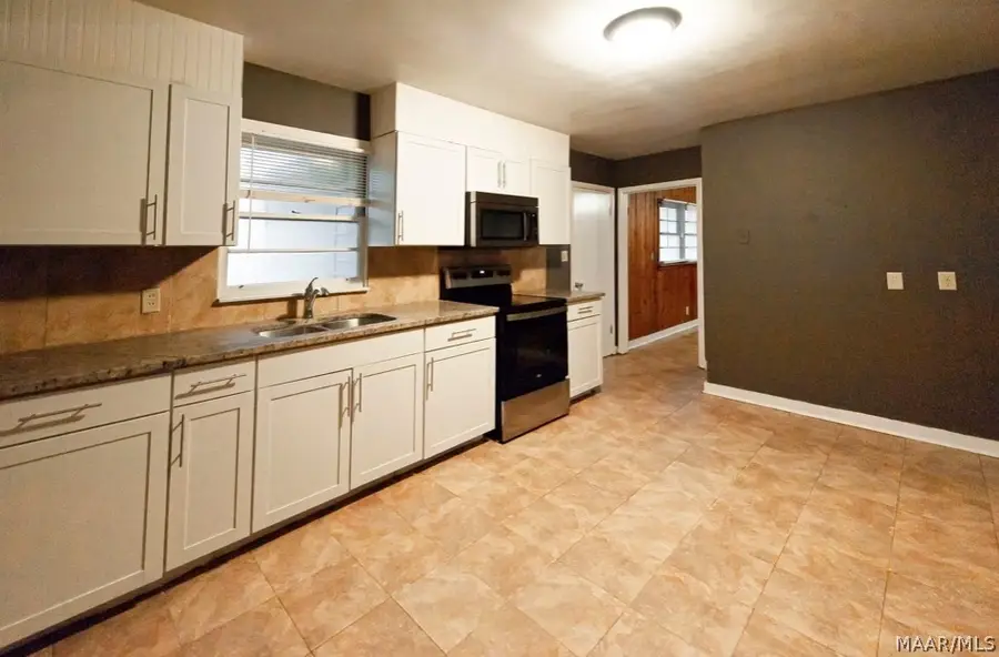 608 Lynwood Drive, Montgomery, AL 36111 - #2