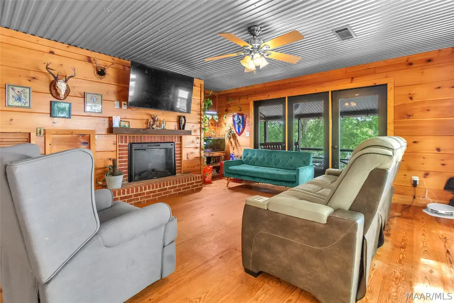 918 River Road, Lowndesboro, AL 36752 - #3