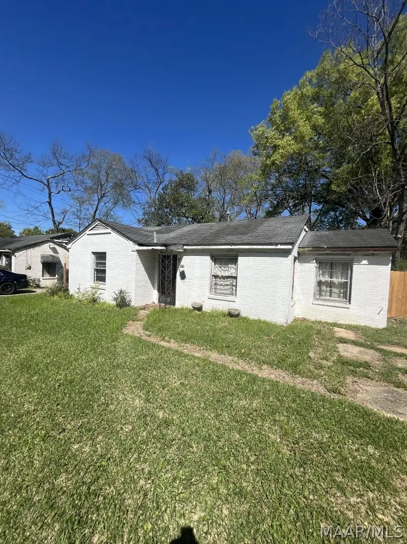 626 W Edgemont Avenue, Montgomery, AL 36105 - #3