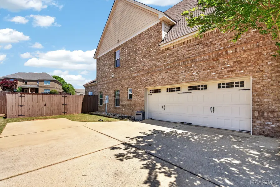 377 Sydney Drive S, Prattville, AL 36066 - #2