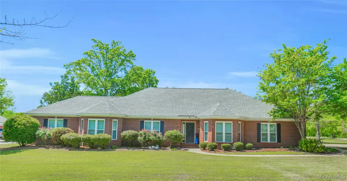 1375 Emerald Mountain Parkway, Wetumpka, AL 36093 - #1