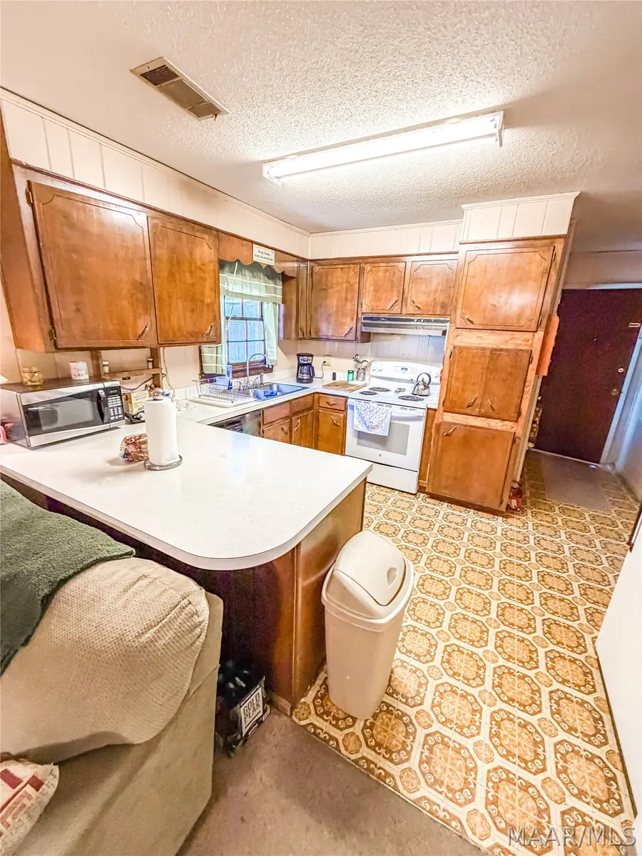 132 Butler Street, Selma, AL 36701 - #2