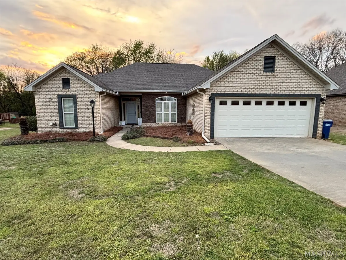 181 Village Knoll, Wetumpka, AL 36093 - #1