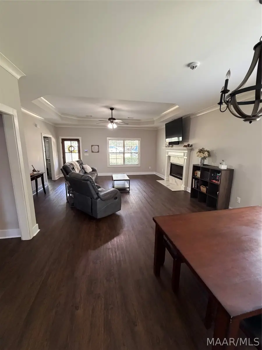 705 W Tallassee Street, Wetumpka, AL 36092 - #3