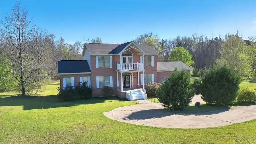 211 Carter Lane, Valley Grande, AL 36703 - #3