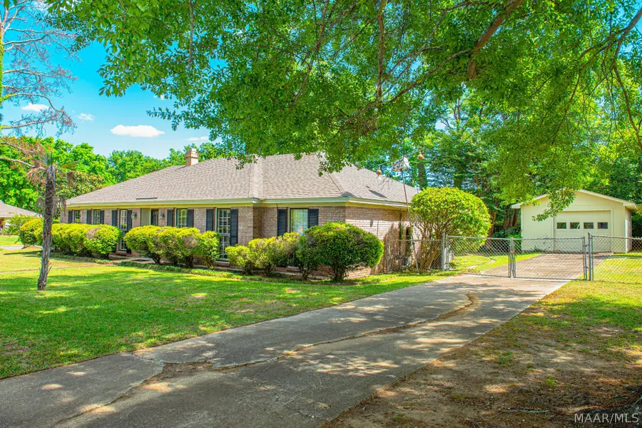 3501 Foxhall Drive, Montgomery, AL 3611 - #2