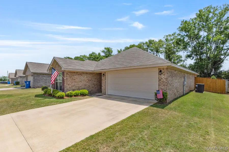 1011 Dawson's Mill Boulevard, Prattville, AL 36067 - #2