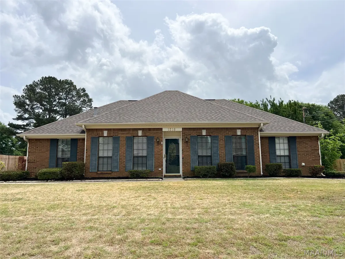 1218 Yorkshire Drive, Prattville, AL 36067 - #1
