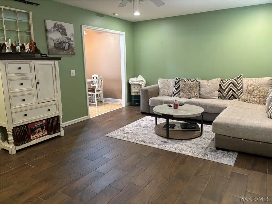 206 Larry Street, Prattville, AL 36067 - #2