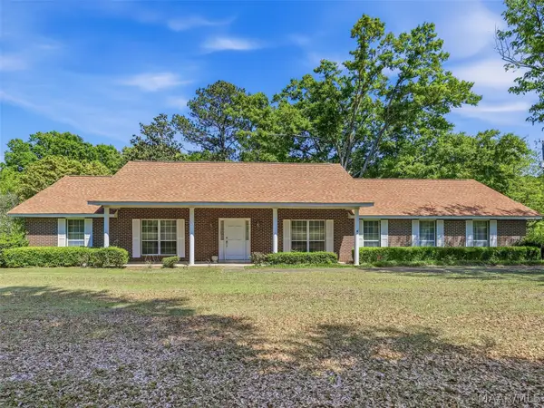 691 Hazel Green Drive, Wetumpka, AL 36093