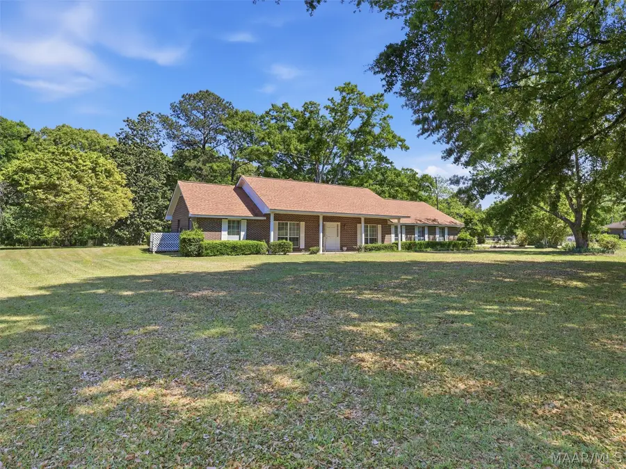 691 Hazel Green Drive, Wetumpka, AL 36093 - #2