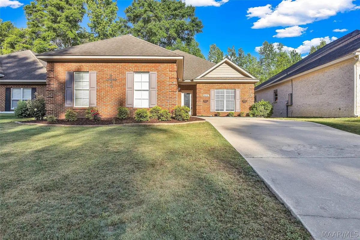 685 River Birch Circle, Wetumpka, AL 36093 - #1