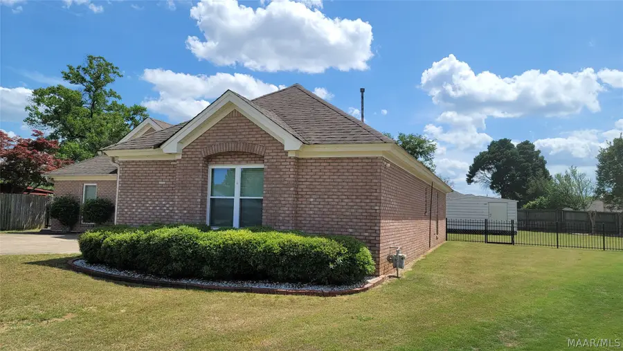 7316 White Bluff Court, Montgomery, AL 36117 - #2