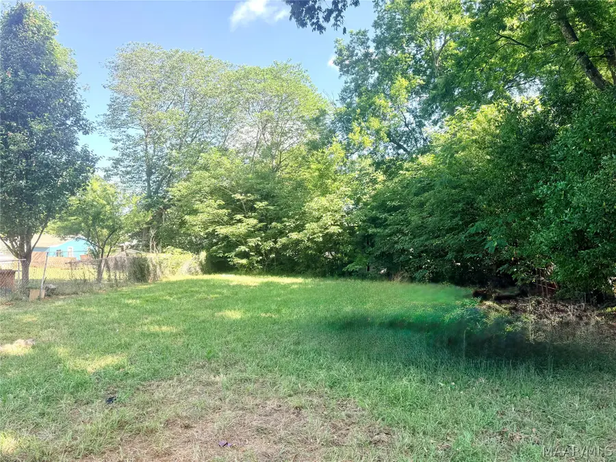 111 Kiwanis Street, Montgomery, AL 36110 - #2