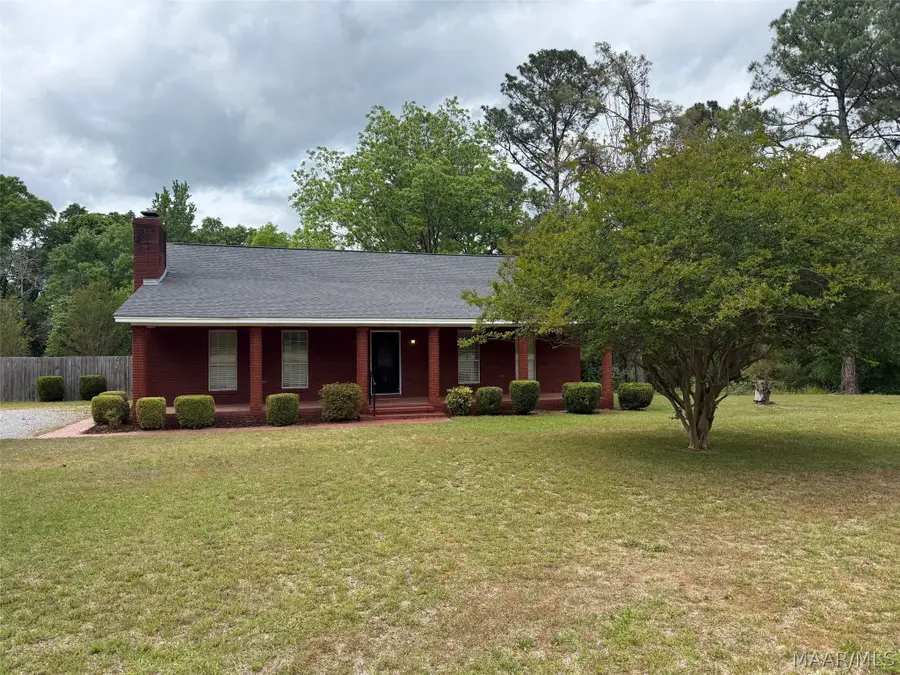 2207 County Road 85, Deatsville, AL 36022 - #2