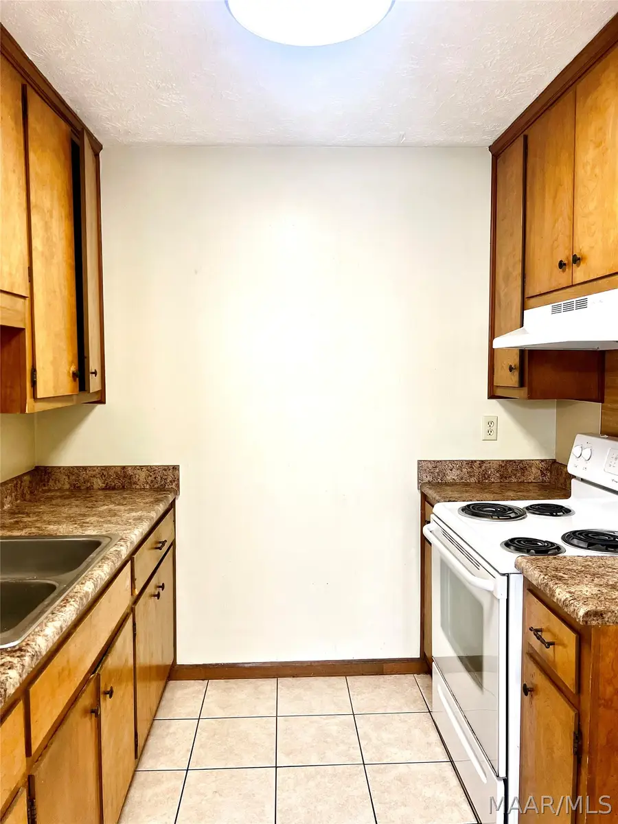 1205 Seth Johnson Drive, Montgomery, AL 36116 - #3