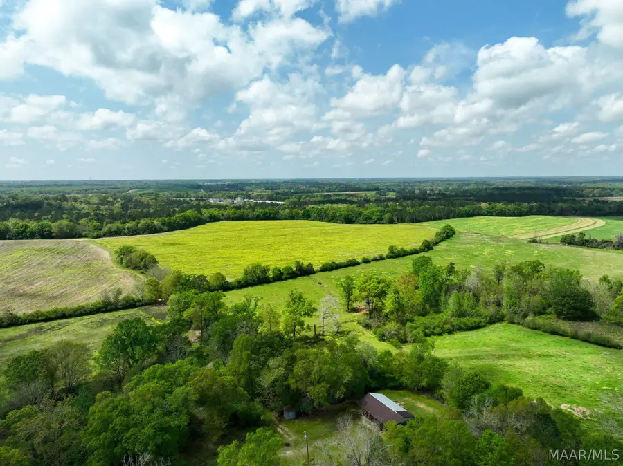 19 Omussee Road, Dothan, AL 36303 - #2